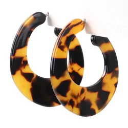 FishSheep Vintage Leopard Print Acrylic Hoop Earrings for Women Resin Round C Shape Circle Earrings Fashion Lady Party Jewelry