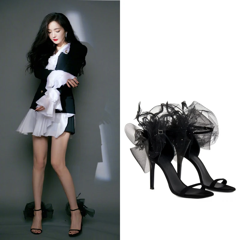 

2024 Spring/Summer New Star Internet Celebrity Same Style with Lace Mesh Flower High Heels, Thin Heel Women's Sandals