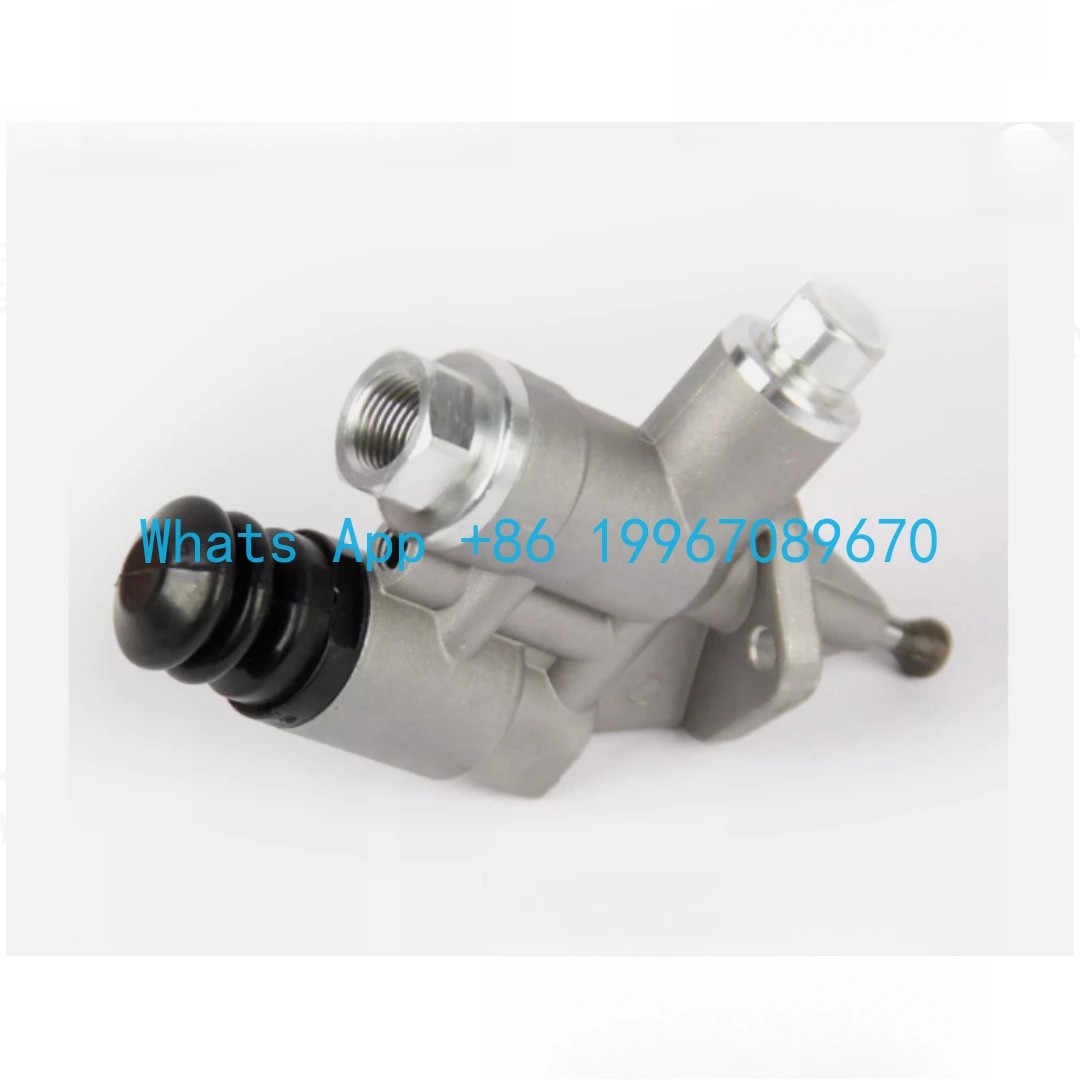 

4988747 3415661 Large hole oil pump Hand oil pump 6CT8.3 diesel engine 3936316