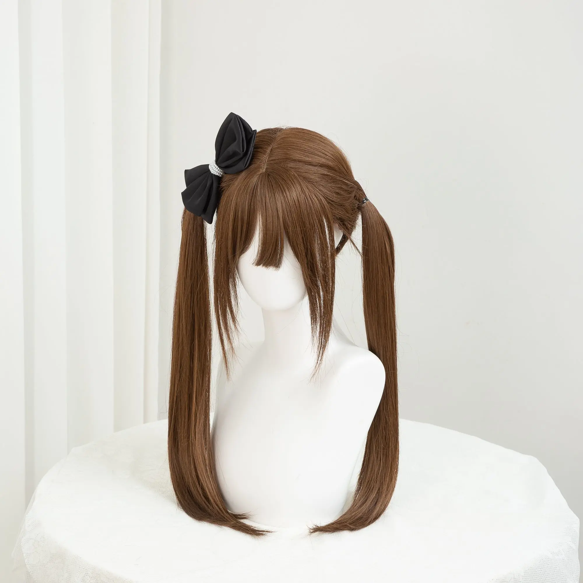 ‌Anime Lolita Wig - Realistic Long Straight Hair, Soft Fringe, Cute Cosplay Accessory, Perfect for Daily Wear