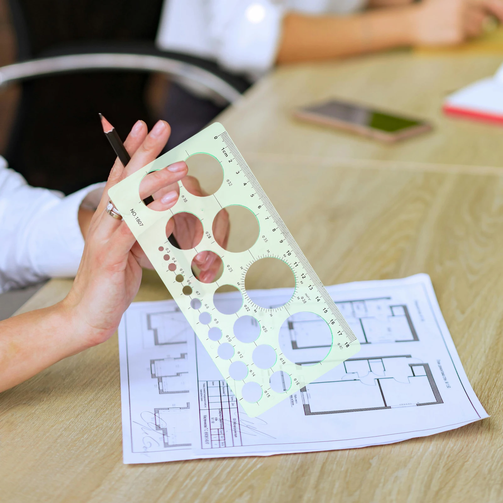 

2pcs Transparent Drawing Templates Super Clear Plastic Rulers Geometric Shapes Stencil Circle Maker Drafting Tools School
