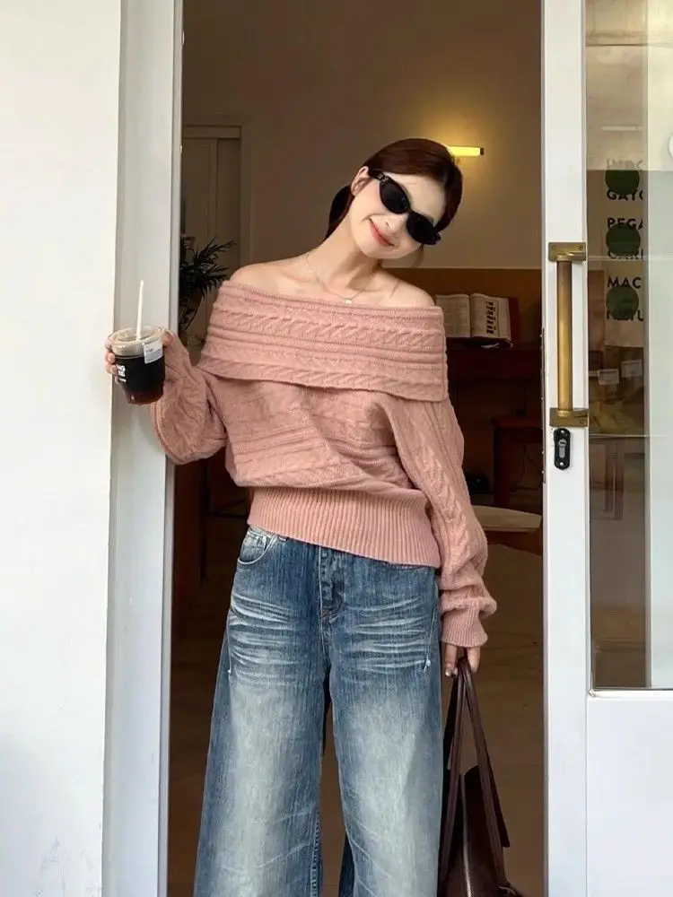 Autumn and Winter Fashion New Women's Elegant Knitted Korean High End One Shoulder Hoodie Warm Cashmere Thick Sweater