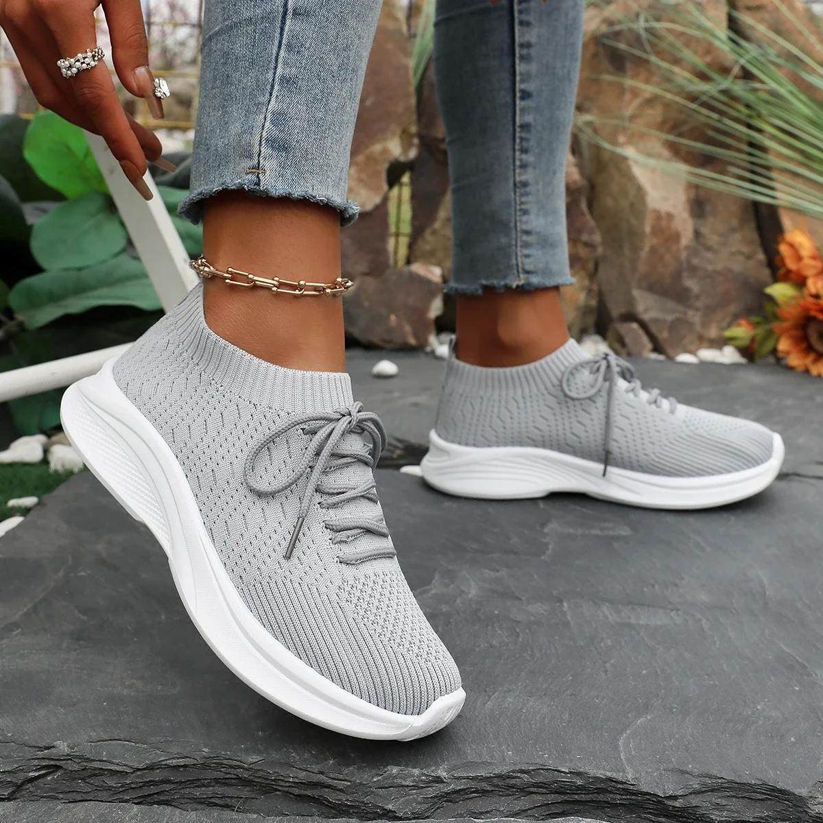 

Pop Spring New Women Mesh Breathable Casual Lace-up Vulcanized Shoes Ladies Platform Single Sneakers Plus Size 43 Female Flats
