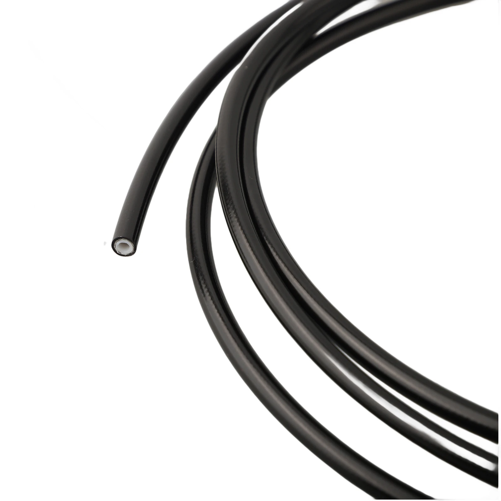 

Комплект тормозов Шланг Гидравлический диск Долговечный масляный штифт Прессованные сменные винты банджо 2500 мм Уплотнения Элегантный дизайн