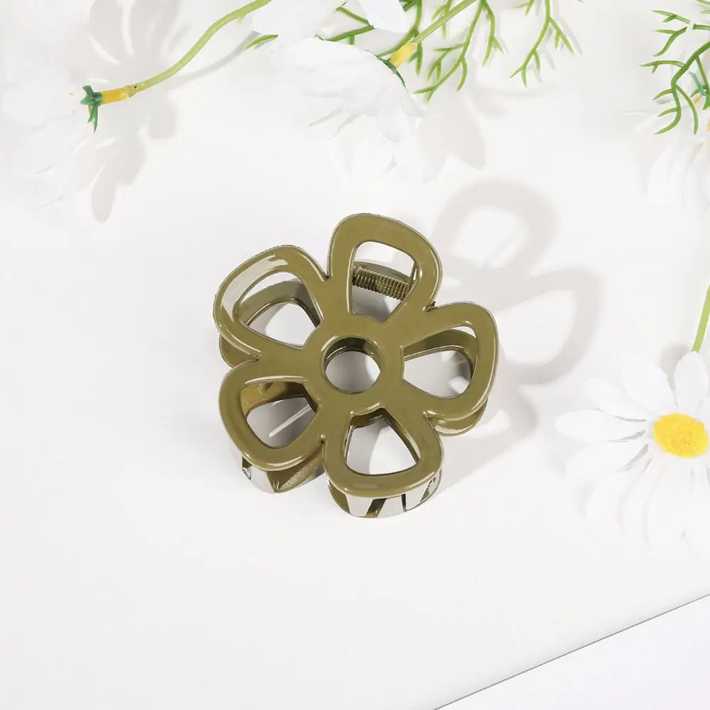 Hair Claw Clip Hair Organizer Clip Stylish Flower-shaped Hair Claw with Strong Grip for Girls Hollow Design Clip with for Types