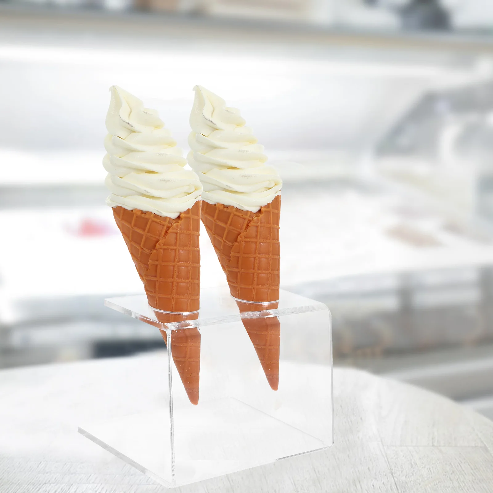 

Cone Holder Display Stand Acrylic Case Clear Ice Cream Stands for Dessert Table