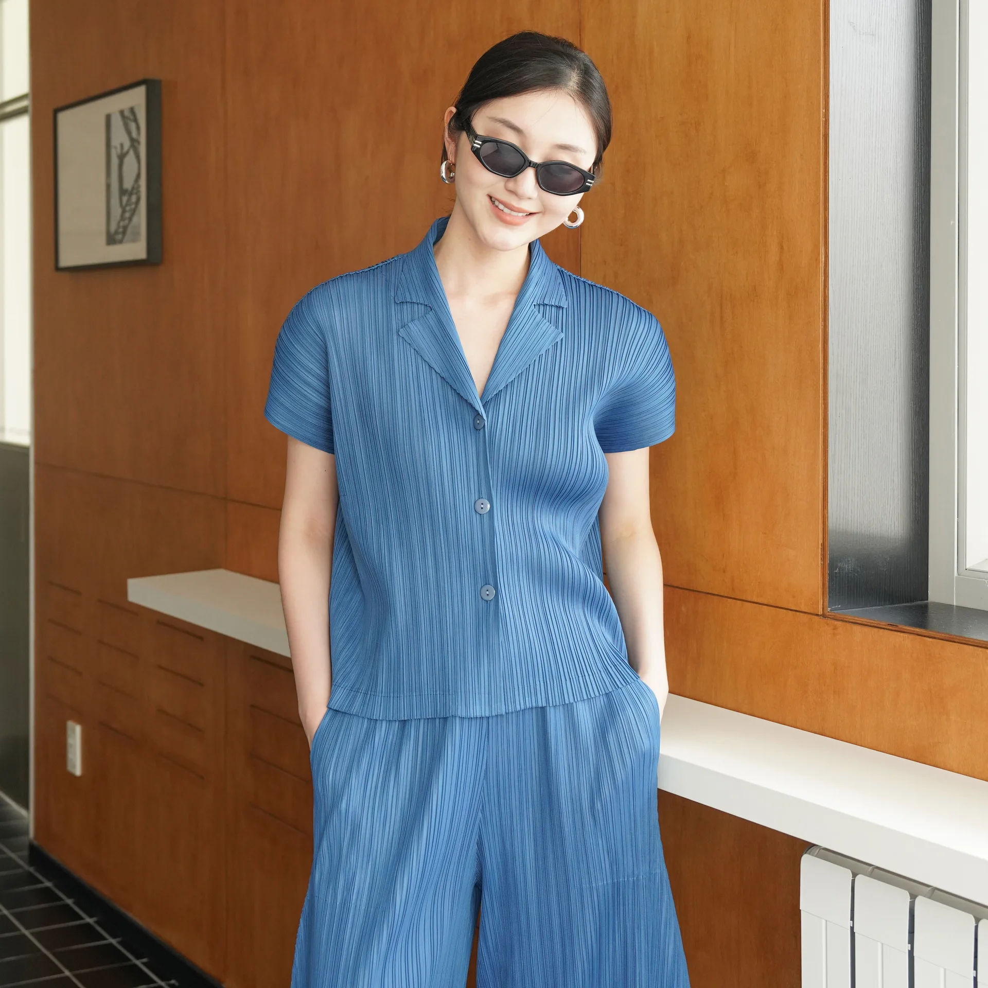 Counter quality: 2025 summer Miyake high-end pleats, new Chinese casual style, elegant temperament, fashionable and versatile to