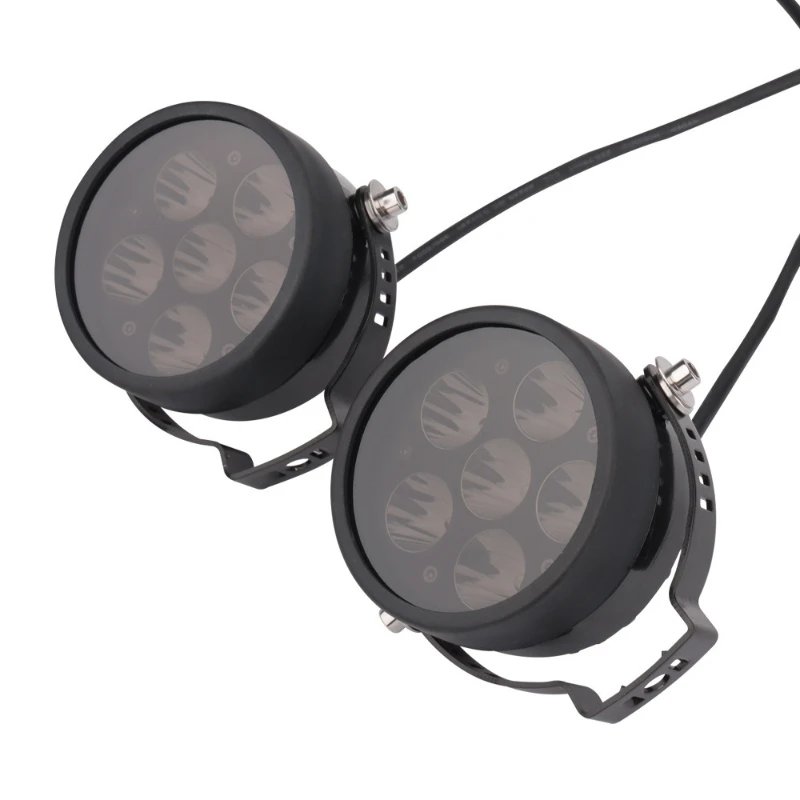 

Motorcycle modified spotlight built-in super spotlight super bright LED light universal six-lamp bead fog lamp headlamp