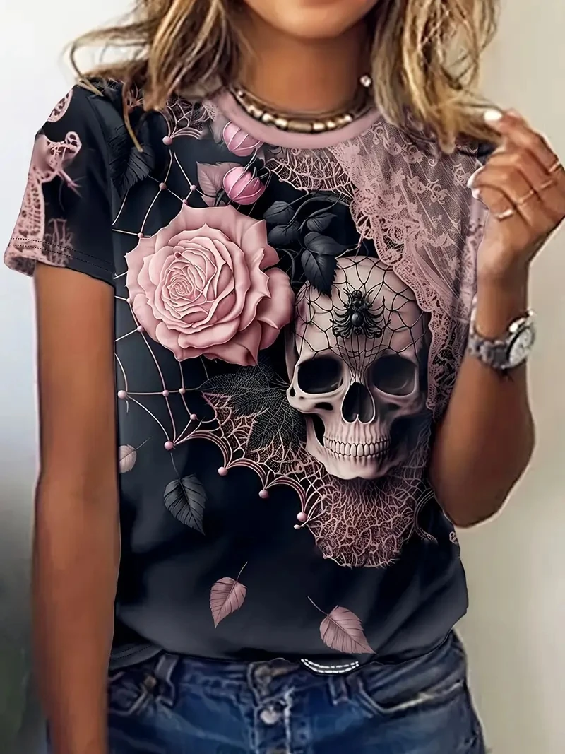 تي شيرت نسائي PLUS Retro 3D مطبوع بالكامل بأكمام قصيرة مع أنماط طباعة الجمجمة والأزهار، مريح ومسامي #1