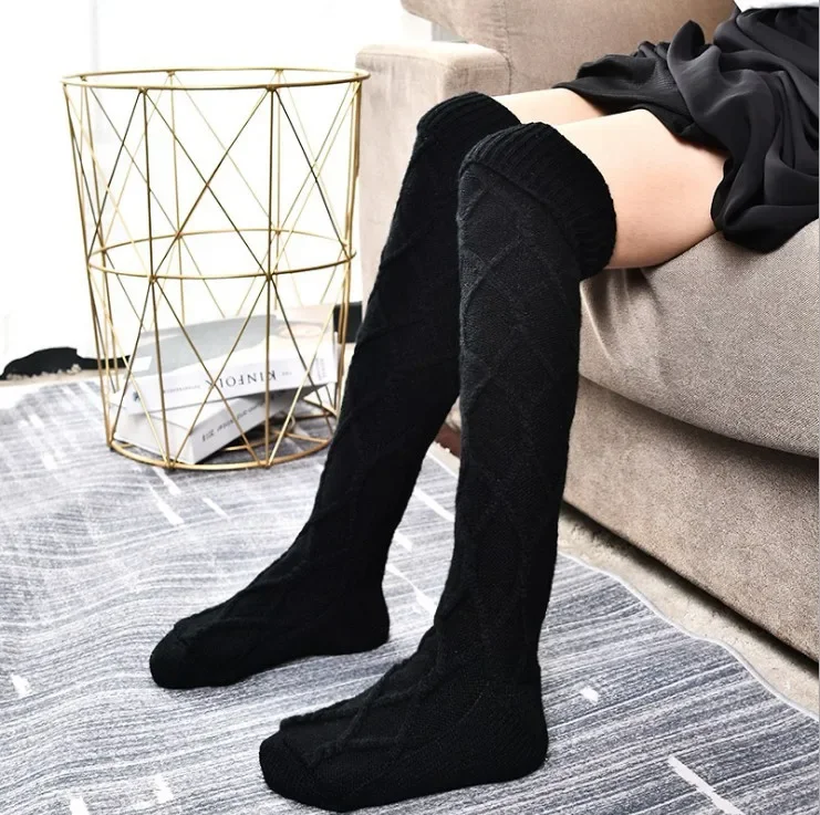 

Wholesale Fashionable Comfortable Soft Fuzzy Long Heat Warm Winter Socks