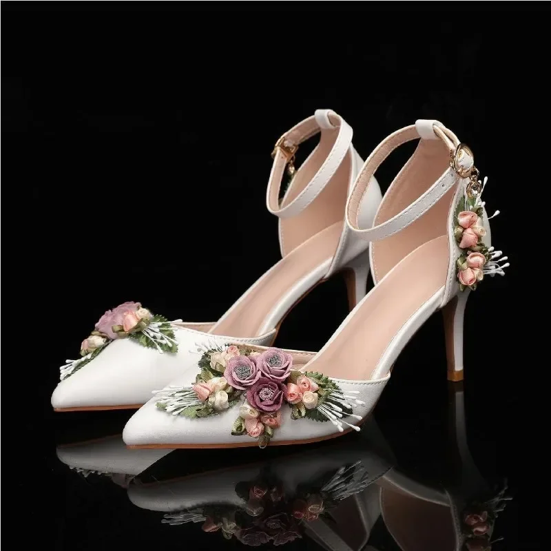 

Новые белые туфли на высоком каблуке с острым концом для свадебного банкета и цветов, модные однотонные туфли для подружек невесты в европейском и американском стиле, 43