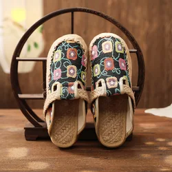 CareaymadeWomen Linen Cotton Embroidered Flat Espadrilles Mules Platform Shoes Ladies Comfortable Close Toe Slippers Black Beige