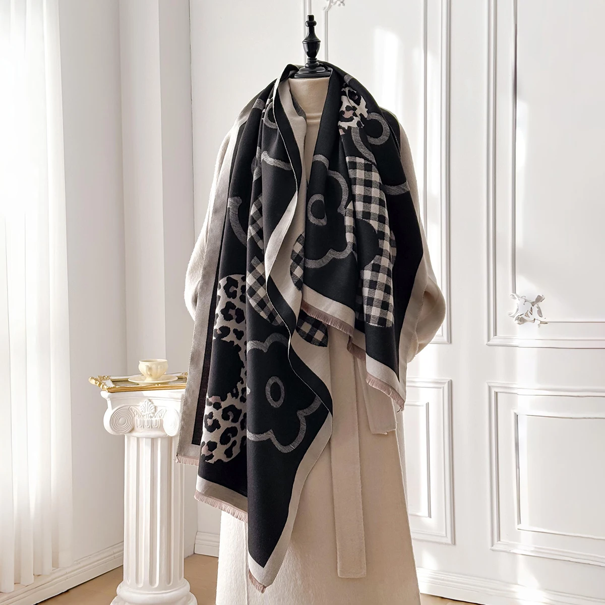 

2025 New Print Cashmere Scarf Women Luxury Winter Warm Pashmina Shawls And Wraps Blanket Thick Bufanda Travel Stoles