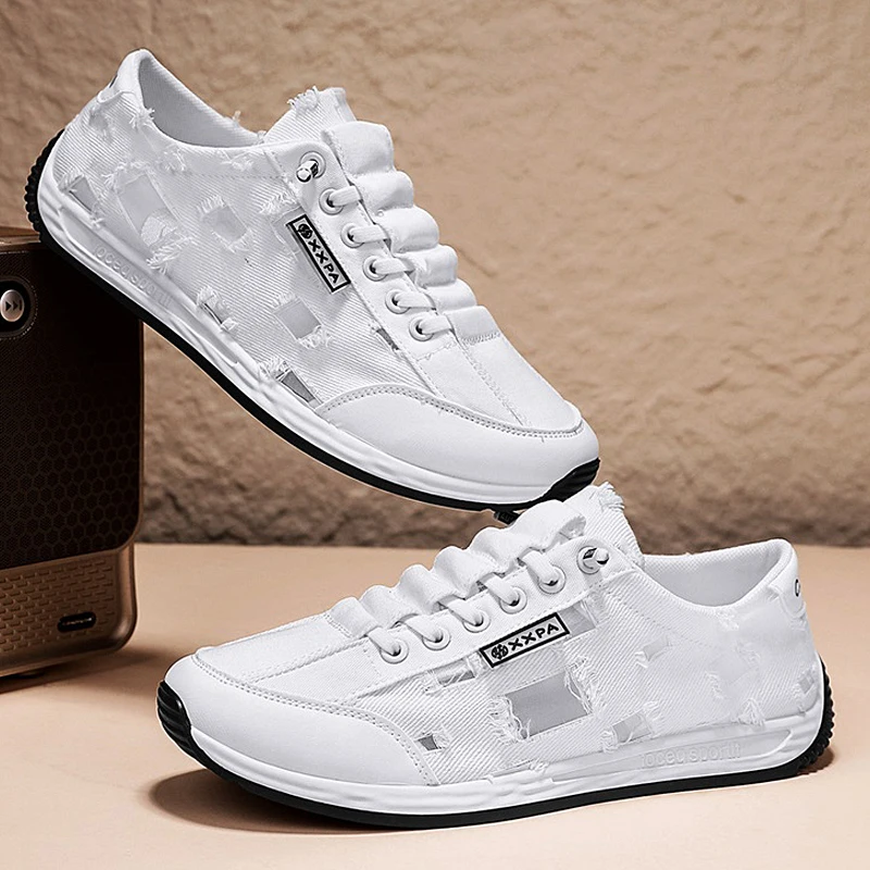 Canvas Lightweight Breathable Men Shoes 2025 Spring New Men's Casual Sneakers Fashion Solid Colour Anti Slip Outdoor Footwear 44