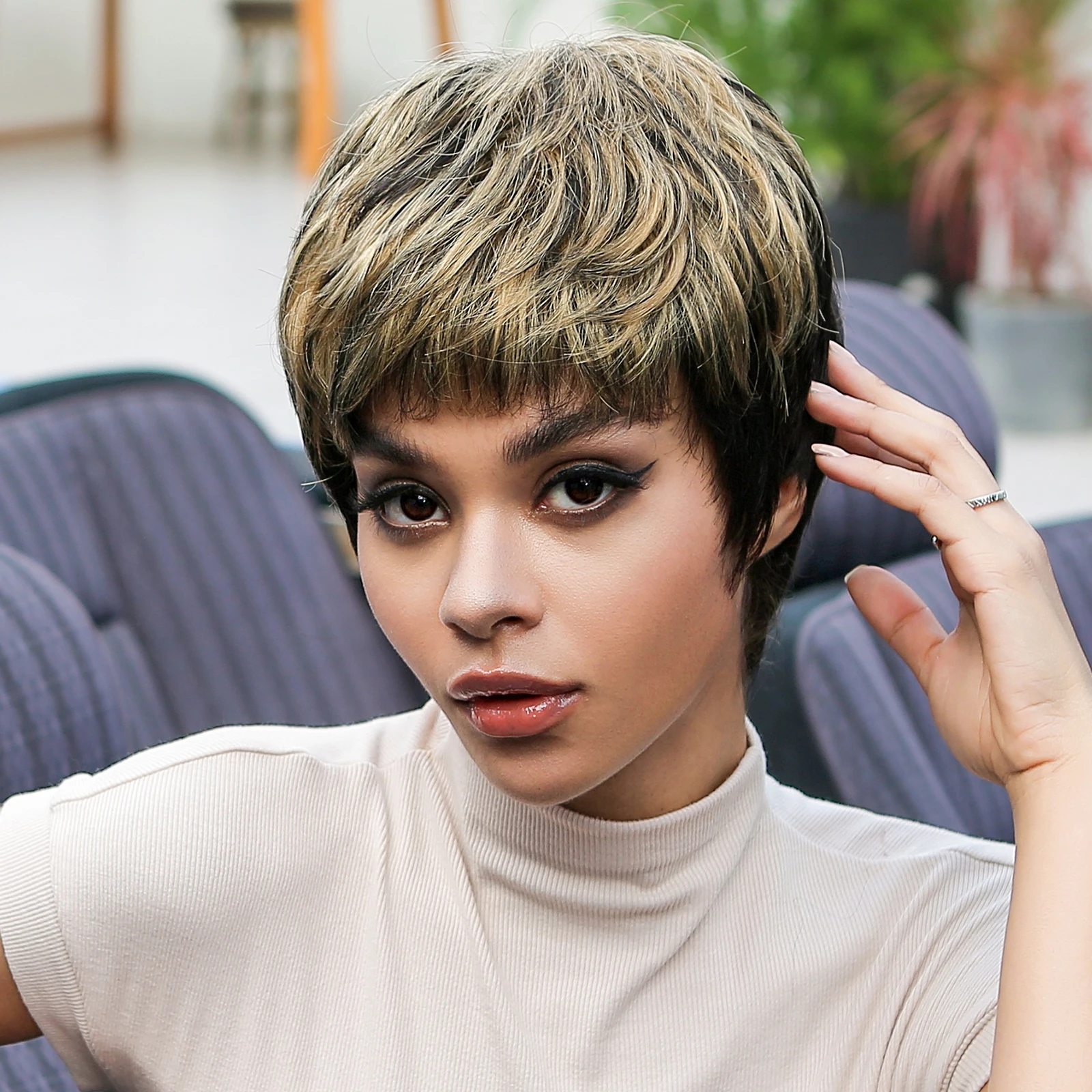 Short Straight Pixie Cut Human Hair Black Remy Human Hair Wig with Golden Blonde Bangs Wigs for Afro Women Brizilian Machinism