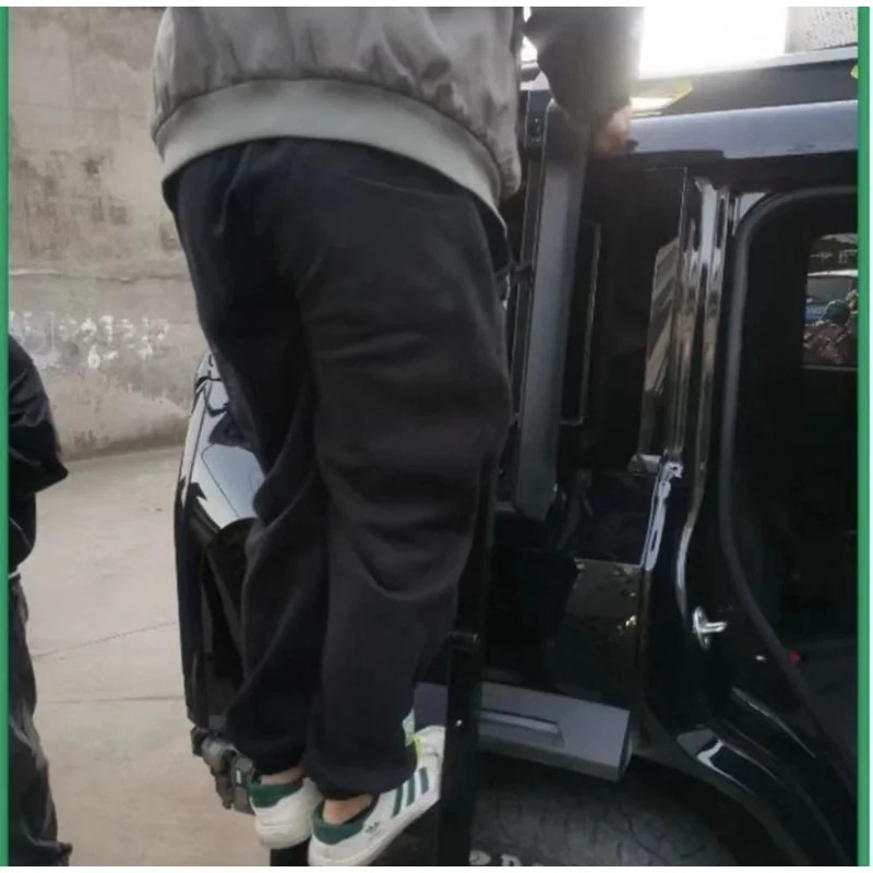 Picture 3: For Jetour Traveler 2024 New Design Folding Ladder, Roof Rack Accessories