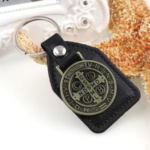 Chaveiros feitos de couro pu para homens, cadeia com charme Saint Michael, tag preta, gancho banhado a bronze antigo, porta-chaves do carro 8 principais vendas chaveiro de são cristovão - №5