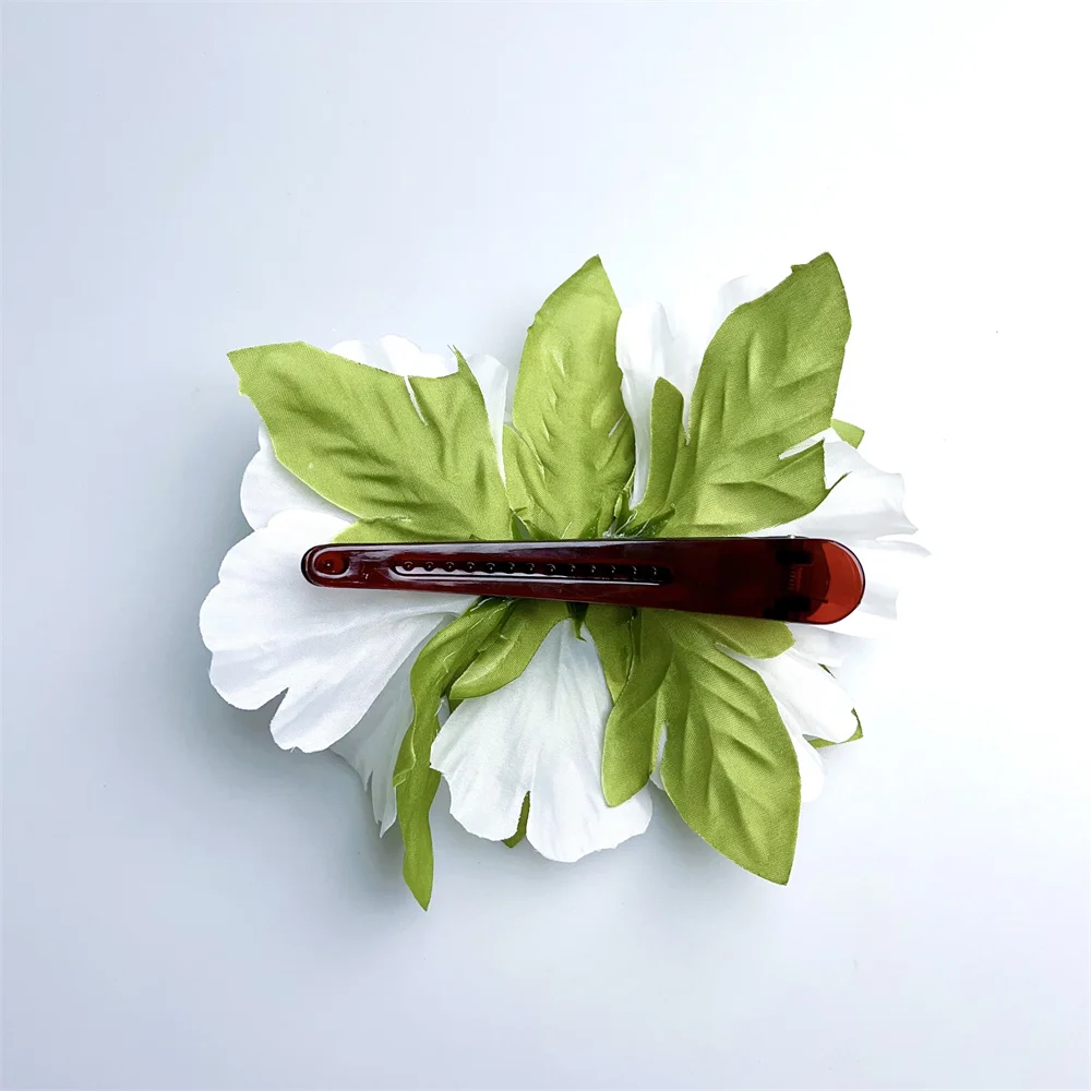 2023 Hawaii Hibiscus Flower Hair Clip Three Large Flowers Vintage Hair Accessories for Women Handmade Summer Party Girl Hairpin