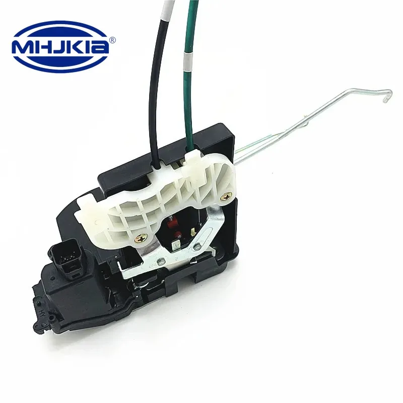 محرك المحرك قفل الباب الأمامي LH RH 81310-2F010 81320-2F010 لكيا سيراتو الأطياف 03-09 مزلاج 813102F010 813202F010