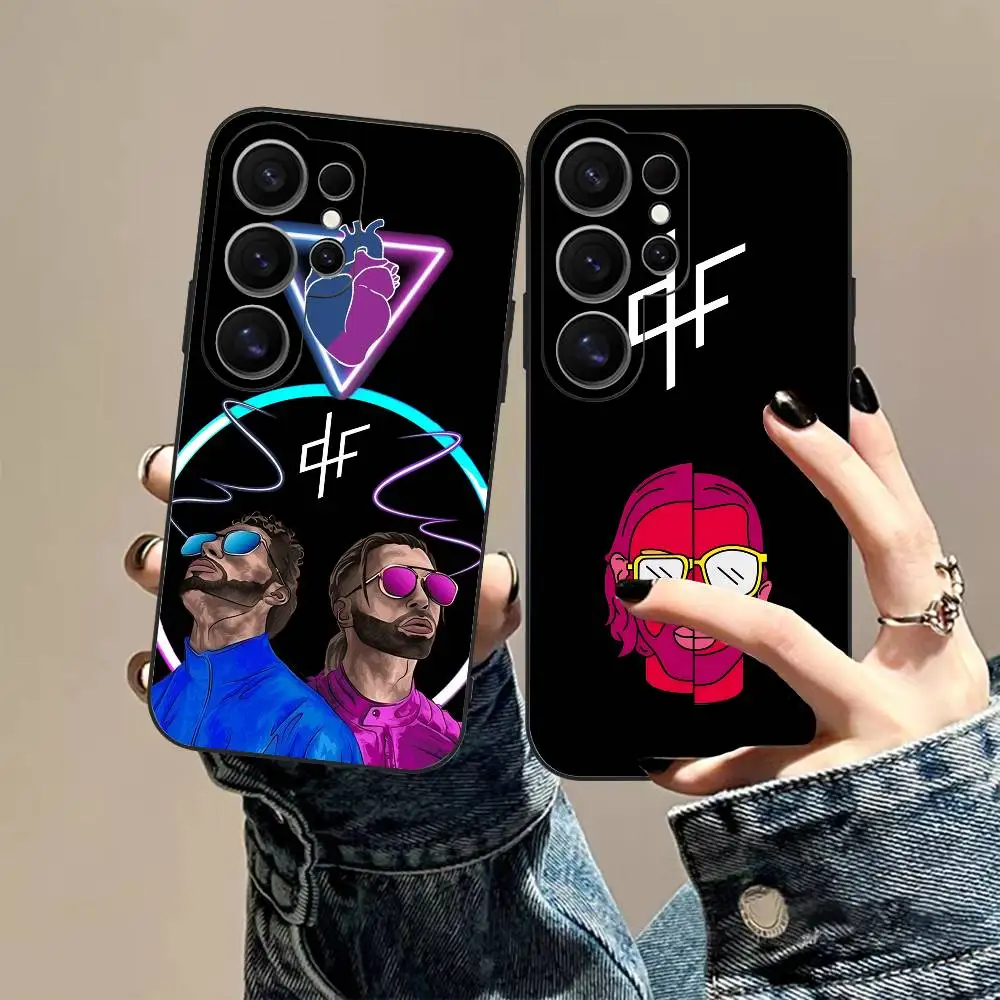 

QLF x PNL Pnl Singer Phone Case For Samsung S 24 fe 25 Ultra plus 20 lite 21 30 22 23 24 22 Ultra 5G Fundas