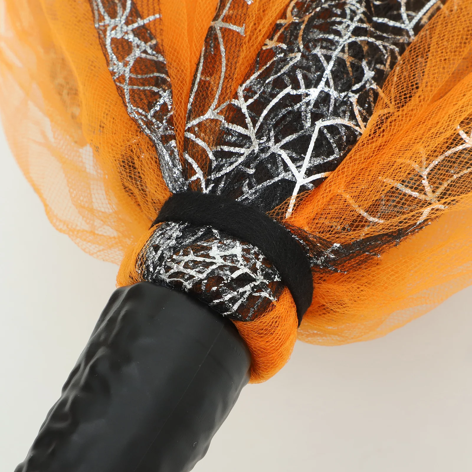 

Detachable Witch Broom Prop Lightweight Halloween Decoration for Costume Party Cosplay Broom Ornament Halloween Decorations