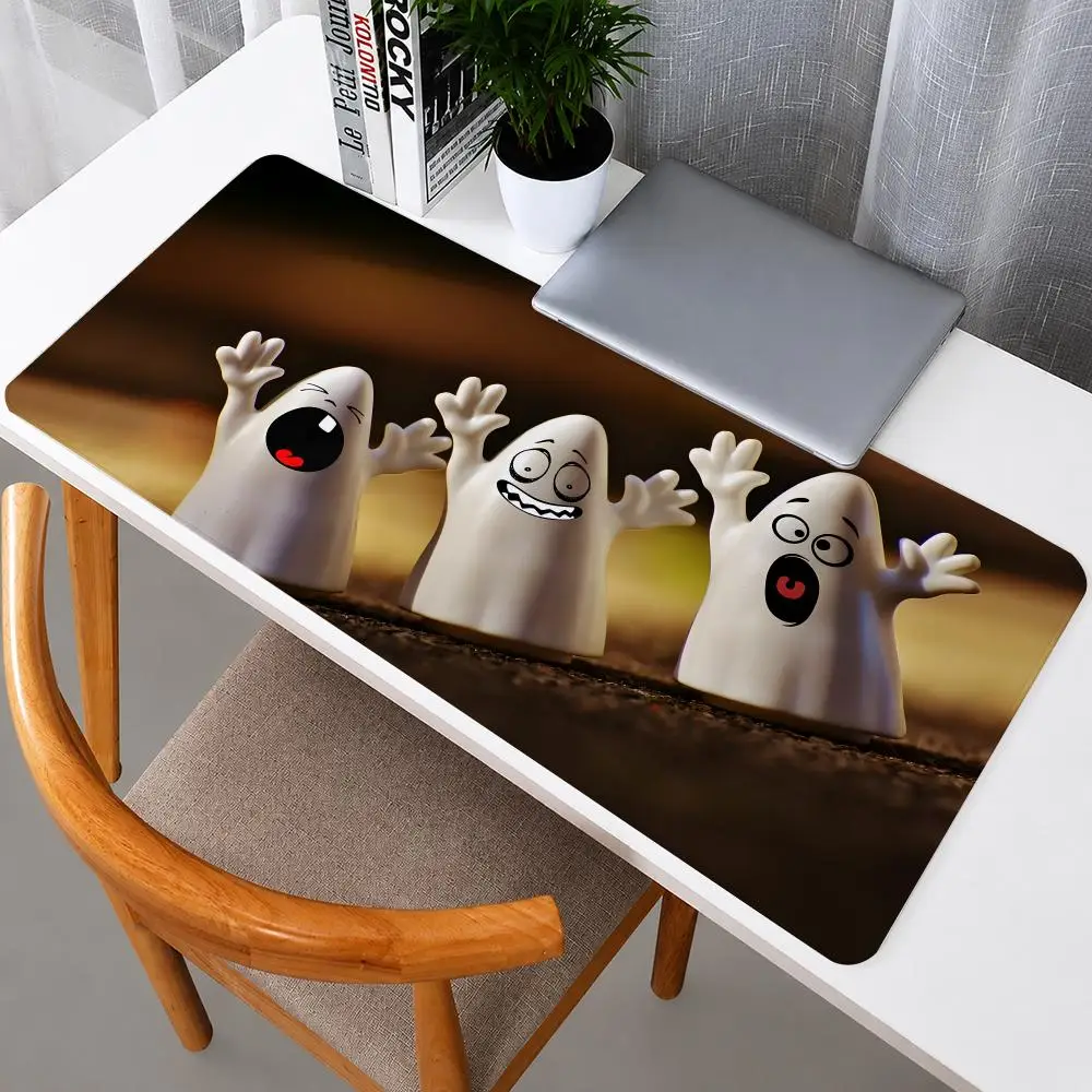 Cute Ghost Friend Mouse Pad Large PC Mouse Pad Rubber Base Gaming Desk Mat For Keyboard Gamers Office Accessories