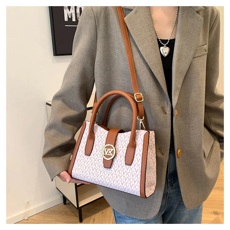 

​ ​ Просторная трансформируемая большая сумка из нержавеющей стали 2025 года, женская сумка через плечо премиум-класса и через плечо, шикарная сумка «день-ночь»