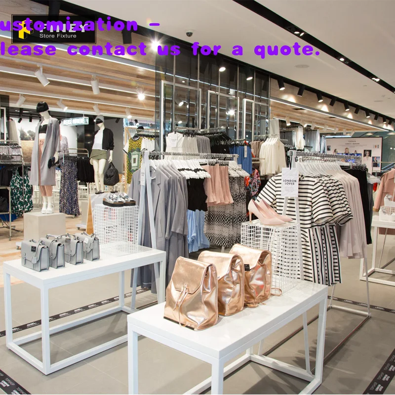 

Современный дизайн интерьера магазина женской одежды, декор, распродажа, стеллажи для одежды, витрины для демонстрации одежды