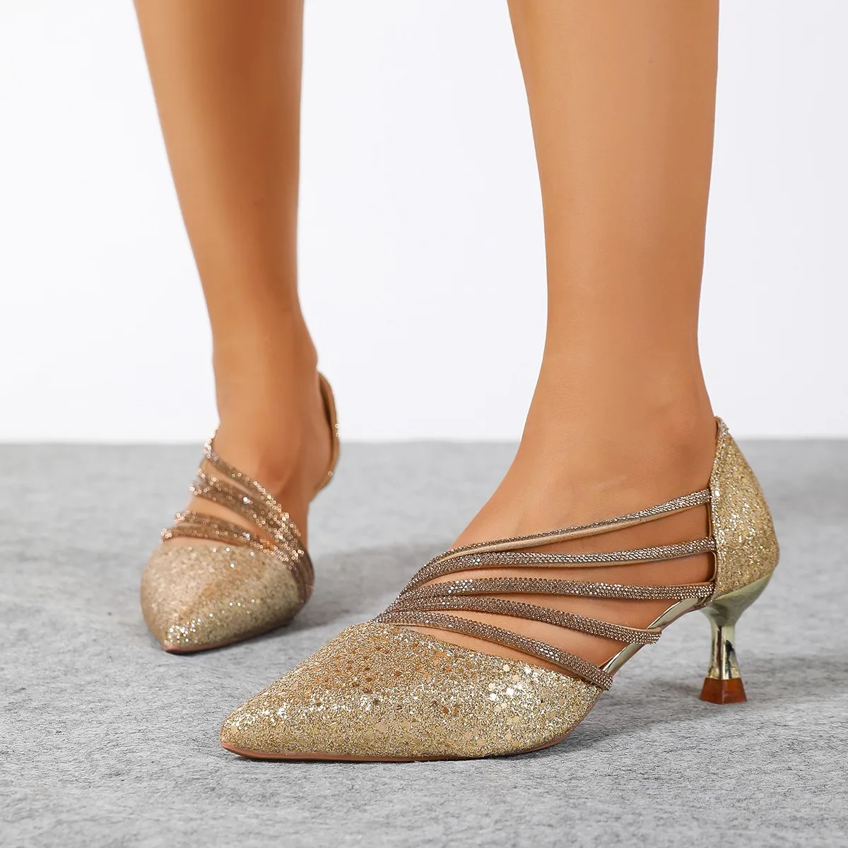 

Женская блестящая модная обувь для современных танцев, обувь для бальных танцев, танго, латинская обувь, легкие сандалии на высоком каблуке, роскошная обувь для бальных танцев