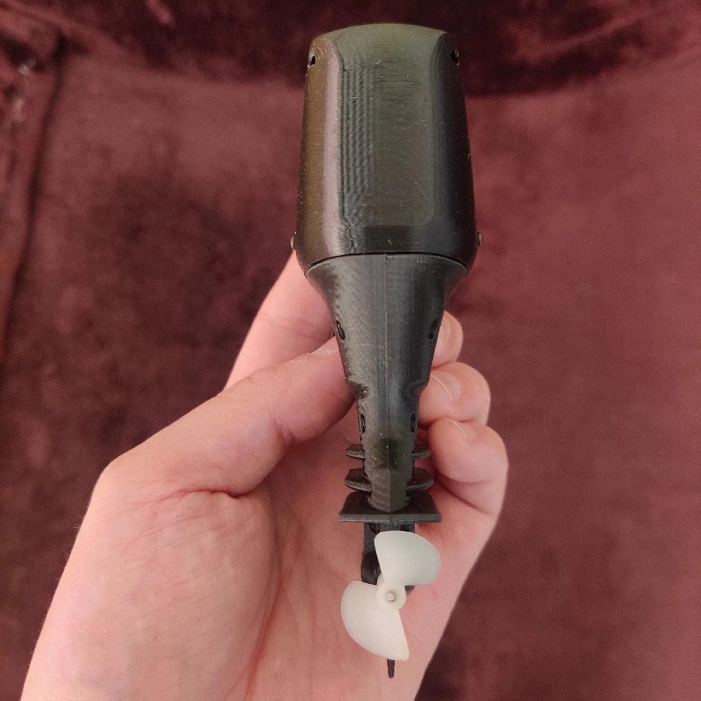 PLA 3D-gedrucktes elektrisches Außenbordmotor-Modell – 2S-3S 2212 bürstenloser Motor – Triebwerkgehäuse 64 x 37 x 130 mm für DIY RC Jet Boat