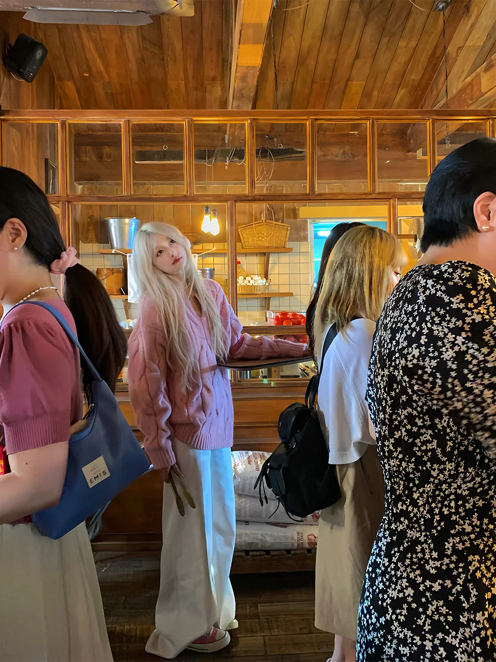 

Джинсы Thas9i с высокой талией, широкими штанинами, свободного кроя, универсальные длинные брюки для эффекта стройности, осенний сезон, женские