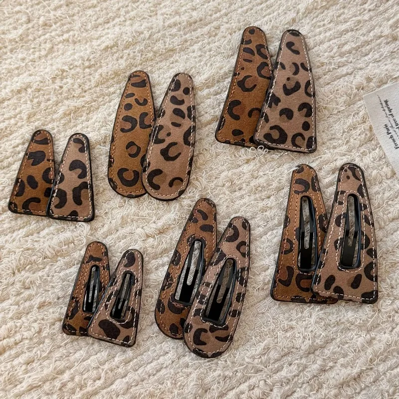 

Корейская ретро кожаная заколка кофейного цвета с леопардовым принтом BB, персонализированная универсальная заколка для челки, милая, крутая, сломанная заколка для волос