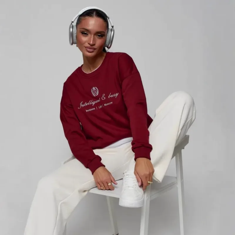 Hot Selling Simple Letter Printed Round Neck Off Shoulder Sweatshirt for Women, Loose and Fashionable Versatile Long Sleeved Top