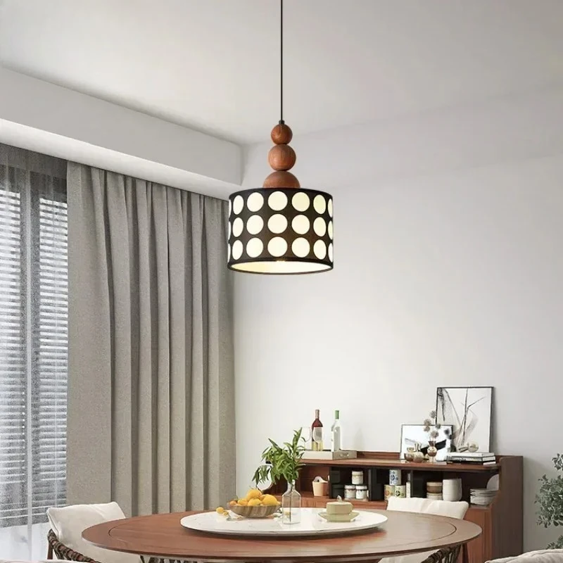 Modern Black/white Polka Dot Chandelier Rotundity Acrylic Pendant Light Living Room Bedroom Restaurant Kitchen LED Hanging Lamps