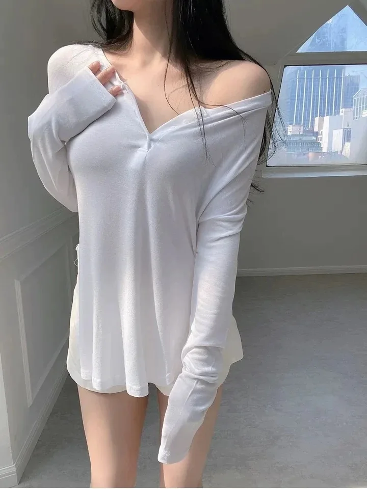 

Sexy Semi-Unbuttoned Long Sve T-irt Women's Autumn Winter Loose Fit Base irt Translucent Casual Sle Pure Color