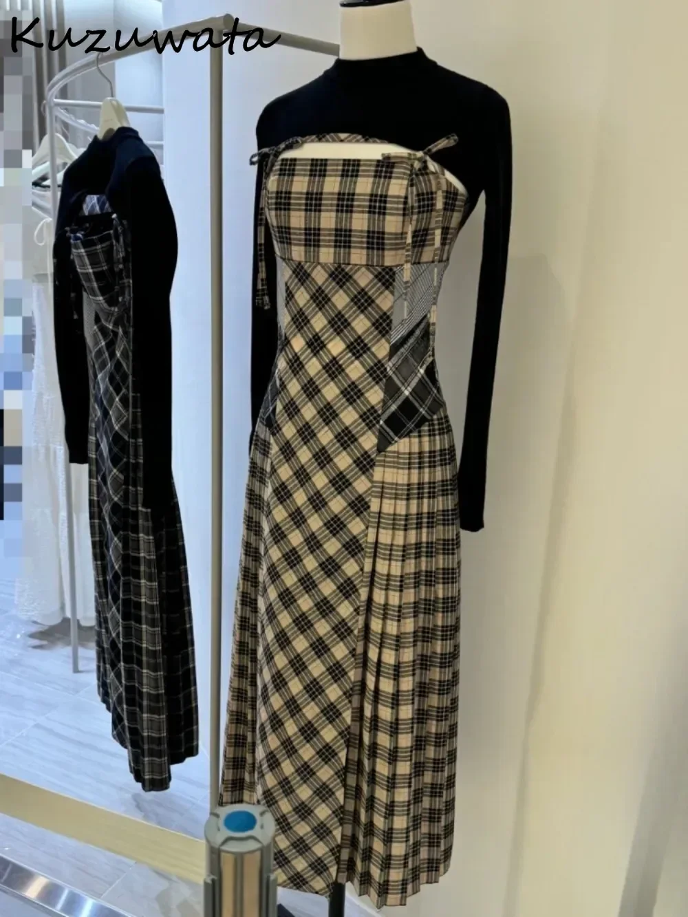 Kuzuwata Vintage Advanced High Street Plaid Dress Sexy Minority Hollow Out Slim Waist Robe Japan Bodycon Vent England Vestidos