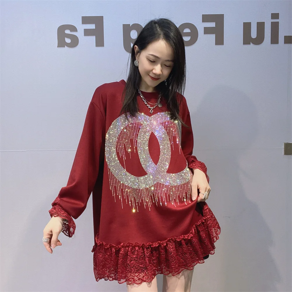 

Space Cotton Red Long Sleeve T-shirt 2026 New Spring Autumn Diamonds Round Neck Pullover Top Elegant Lace Patchwork Casual Shirt