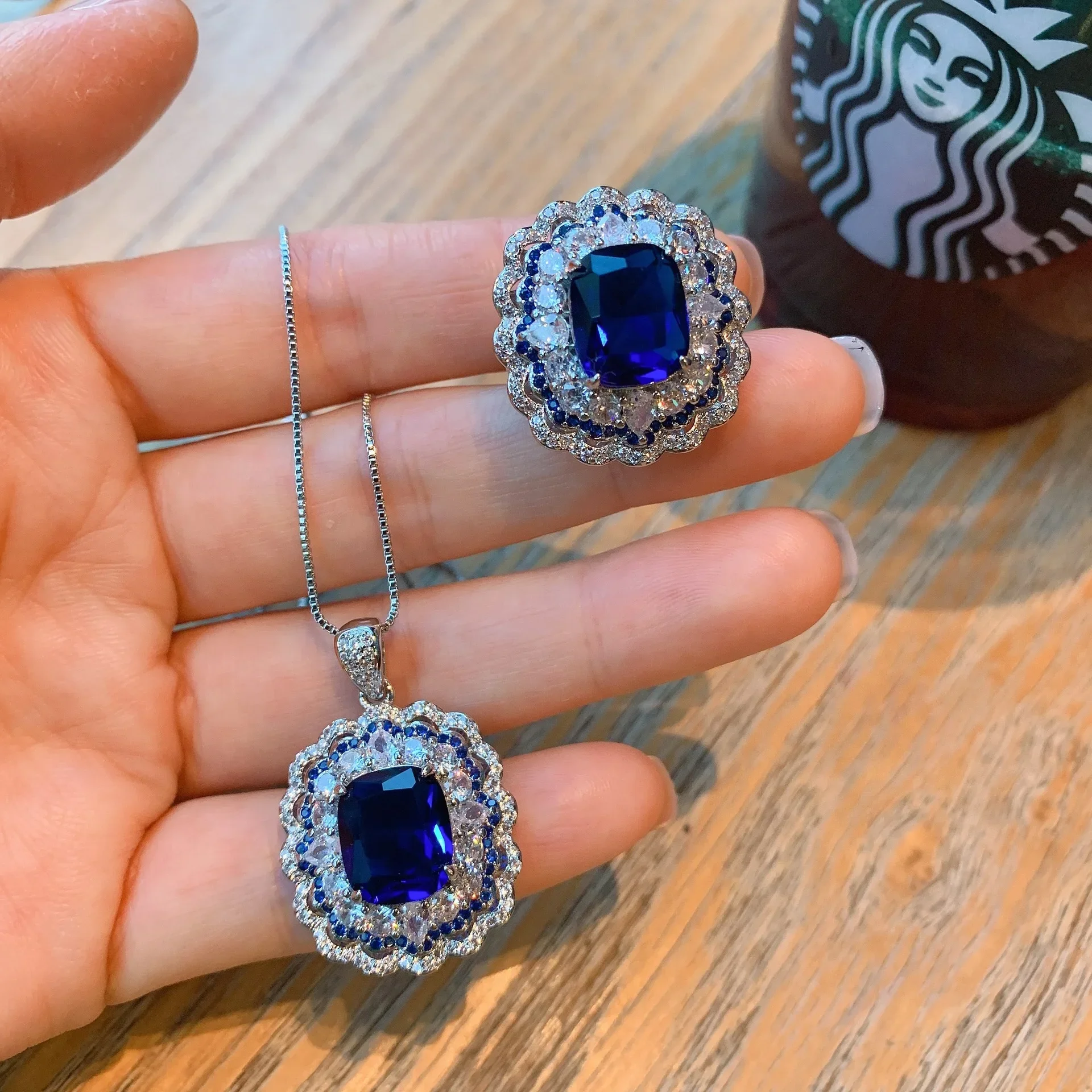 

Luxurious Sapphire Blue Cushion Cut Pendant Necklace Adjustable Ring Timeless Vintage Design Elegant Sparkling Women Jewelry