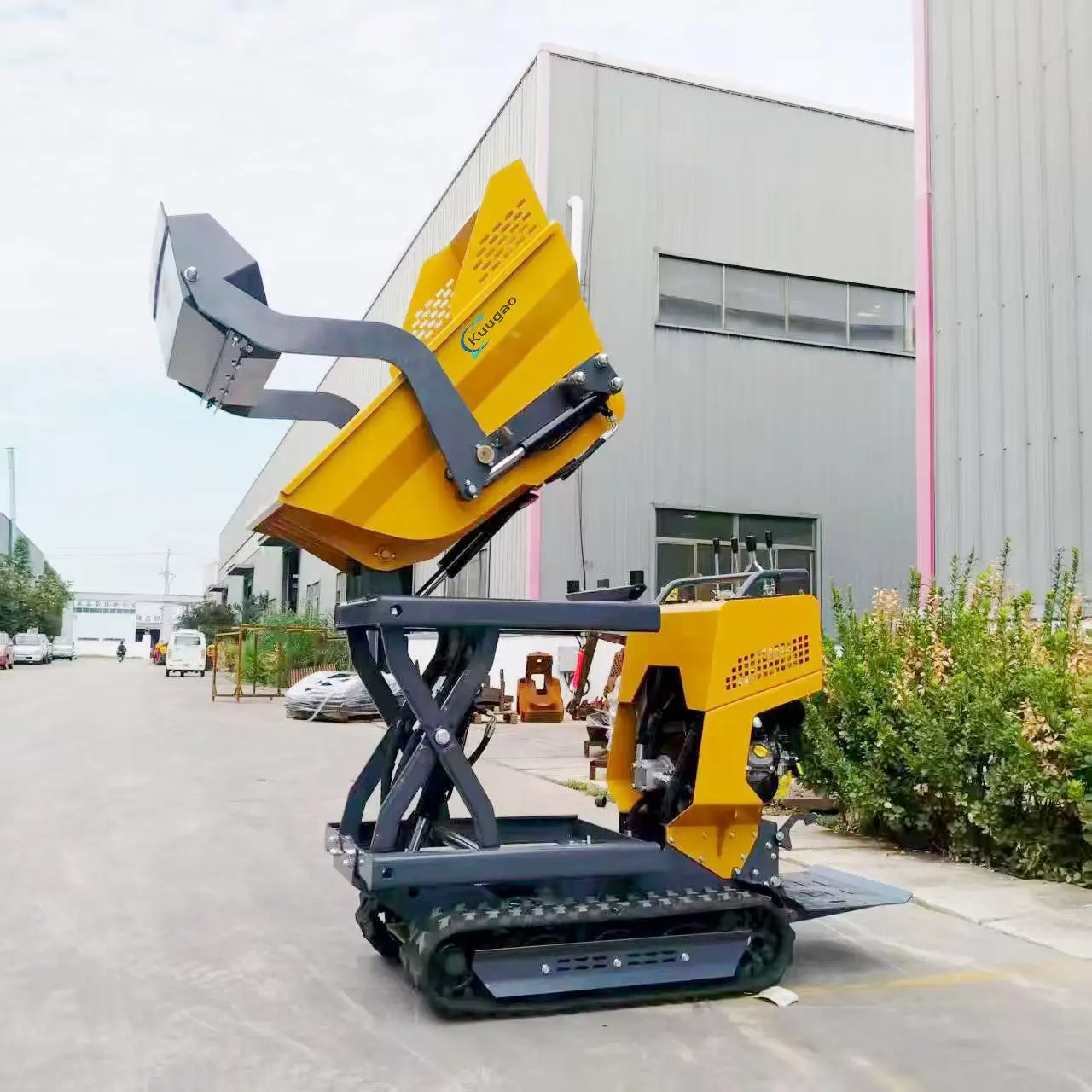 Customized Mini Dumper 0.5TON Log Loader Track Loader Crawler Transporter Hydraulic Pump Tipper 200dm Bucket Engine