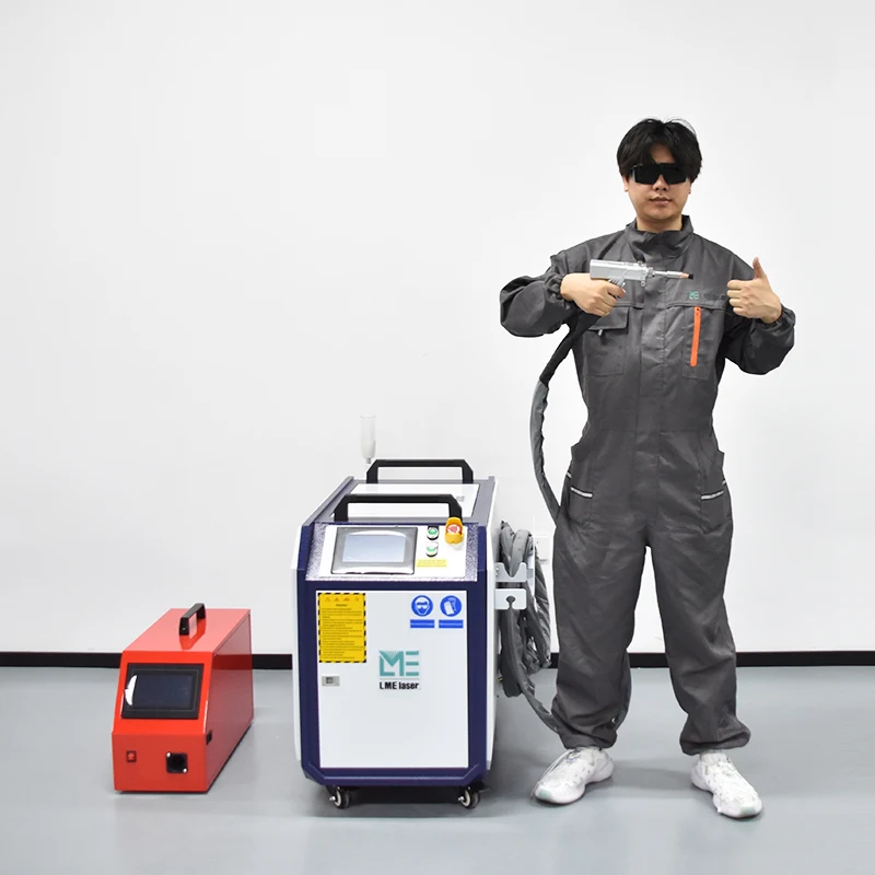 高速1500w 2000w 3000w 4in1ハンドヘルドファイバーレーザー溶接機 金属炭素鋼用価格