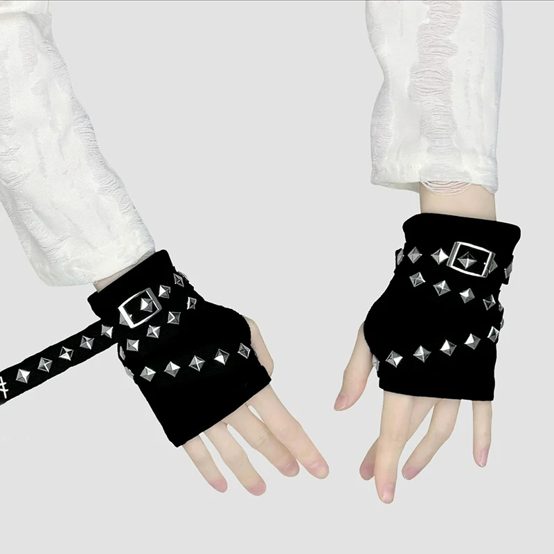 2026 Black Gothic Punk Style Rivet Ribbons Streetwear Sleeves Half Finger Gloves Women Men Rock Music Festivals Cosplay Accessor
