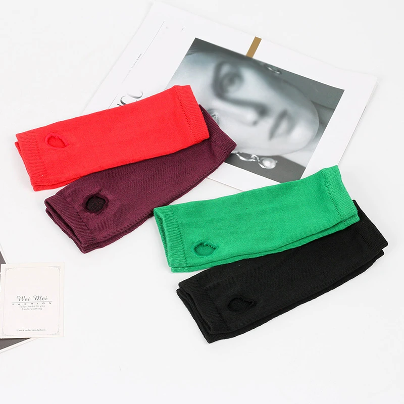 Kobiety moda pani pasiaste rękawice do łokcia cieplej dzianiny długie rękawiczki bez palców rękawice łokcia Christmas Gift zimowy naramiennik