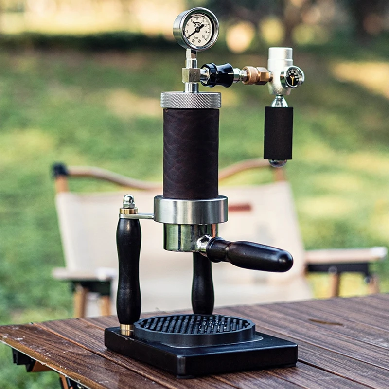 Pneumatische Kaffeemaschine Kleine Haushalts-Hand-Espresso-Kaffeemaschine für den Außenbereich Tragbare Kaffeemaschine Pneumatische Extraktionskaffeemaschine