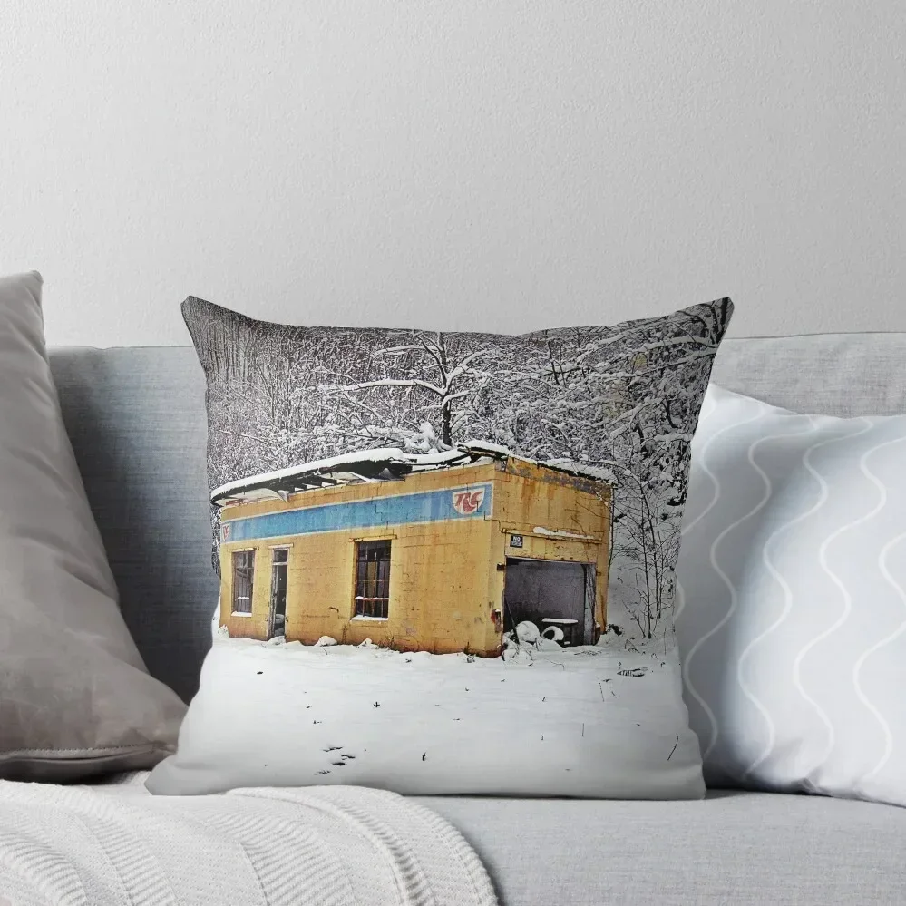 

RC Quiet In The Snow Throw Pillow Sofa Pillow Cover Custom Cushion Photo Christmas s Covers pillow pillowcase