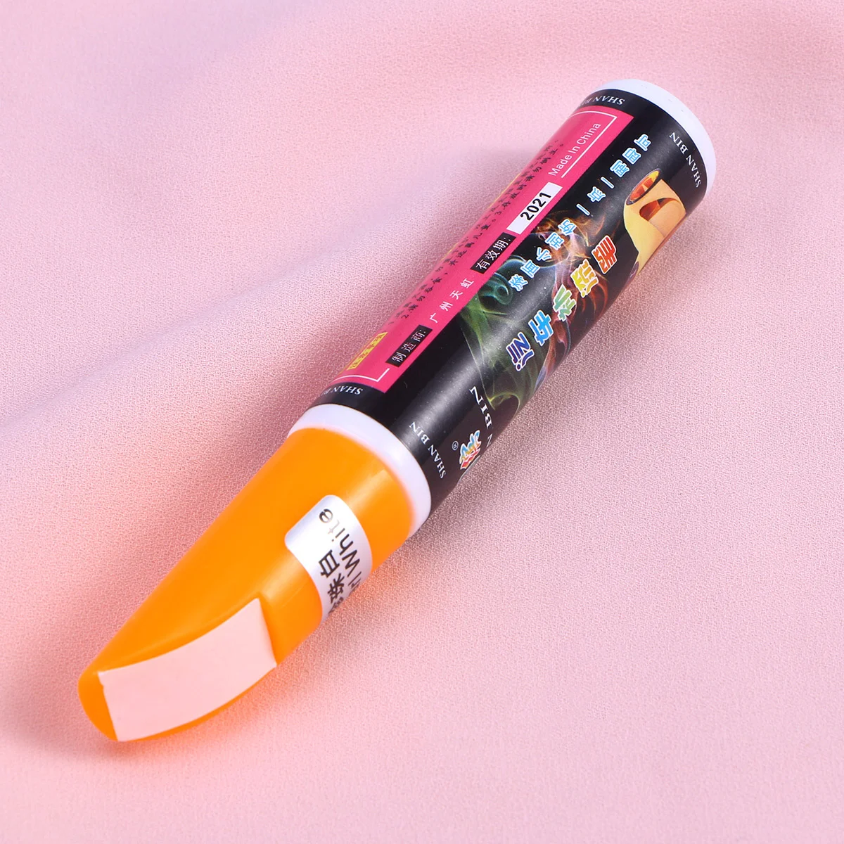 

Car Paint Scratching Repair Touch Up Pen Concealing Tool (Pearl White) Automotive touch-up paint Car Scratch Repair Pen