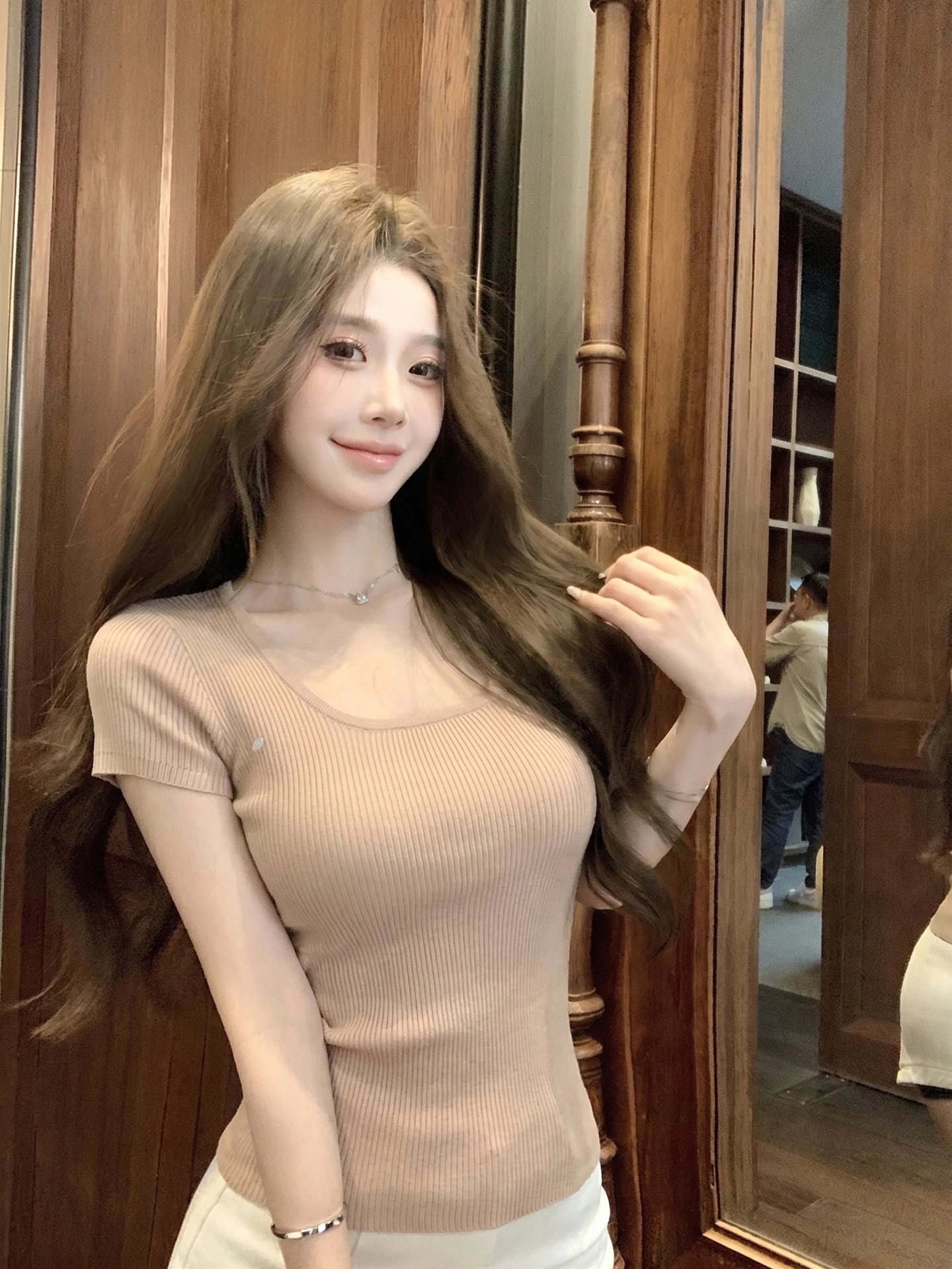 Black Strawberries Apricot U-Neck Short Sleeve Knitted T-Shirt Women's Summer Slim Fit Small Size Elastic Shoulder Top