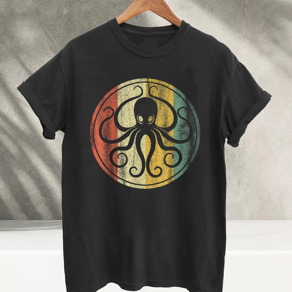 Vintage Retro Striped Circle Octopus Silhouette Graphic T‑Shirt Distressed Color Block Sea Creature Octopus Cotton Casual Tees