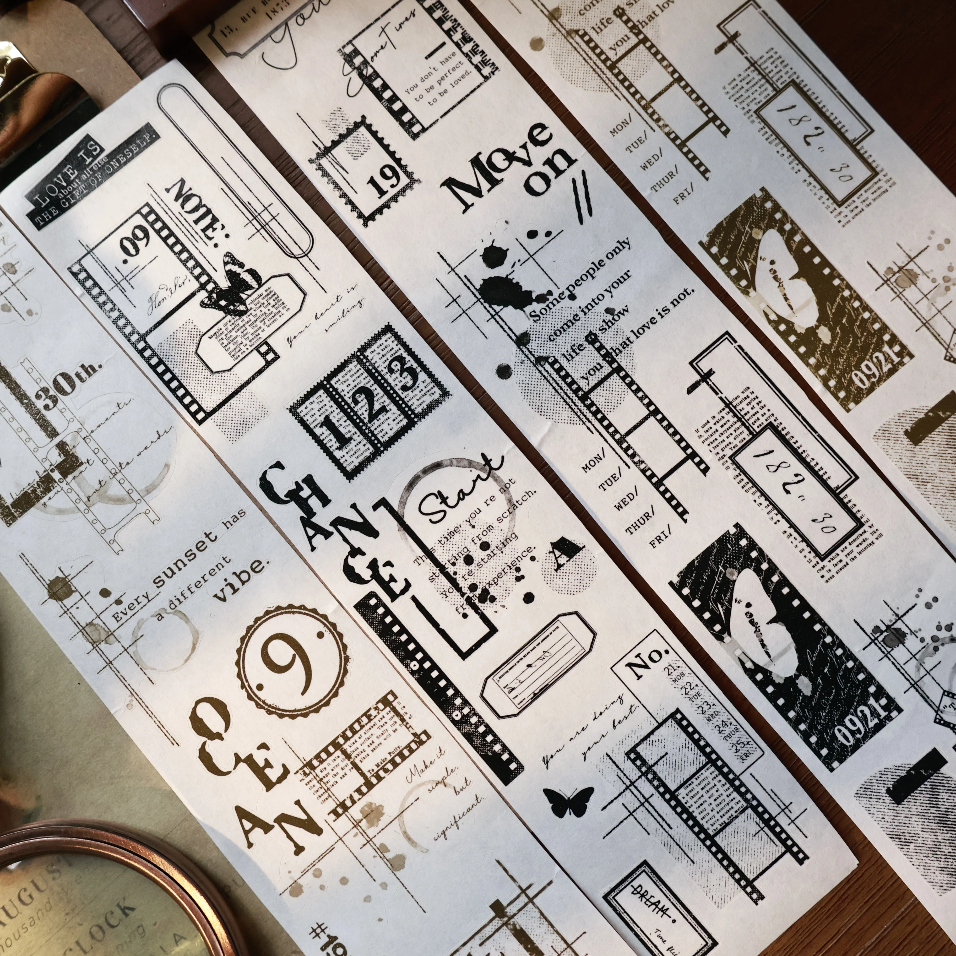 قالب قطع المنتج الجديد من Yier [المجموعة القديمة] ملصق PET من مادة اشي الأساسية