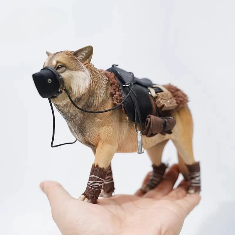 In Stock 1/6 Scale Simulating Resin Ferocious Xizang Wolf Animal Model with Saddle and Leg Protection Cloth for Toy Figures
