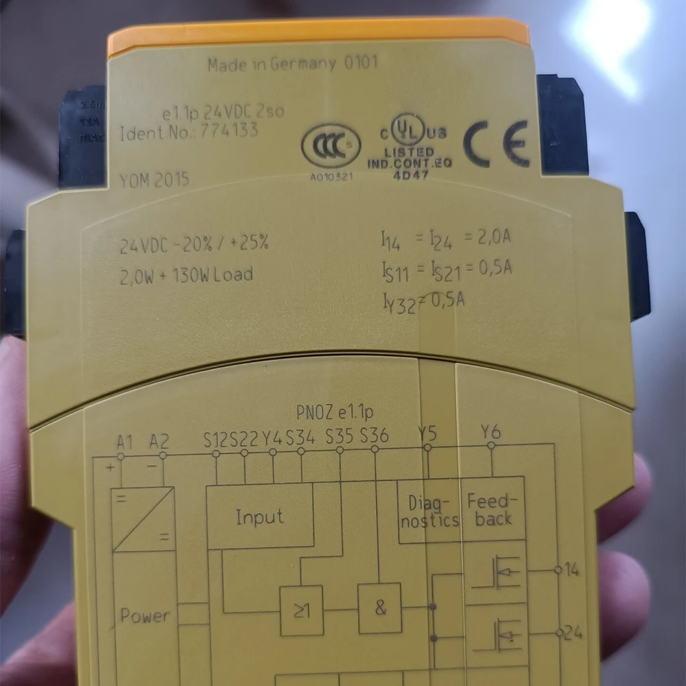 Brand New For Pilz PNOZ e1.1p 24VDC 2so 774133 Safety Relay Control Module